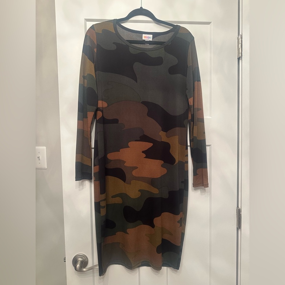 LuLaRoe Debbie Dress camo size large UNICORN
